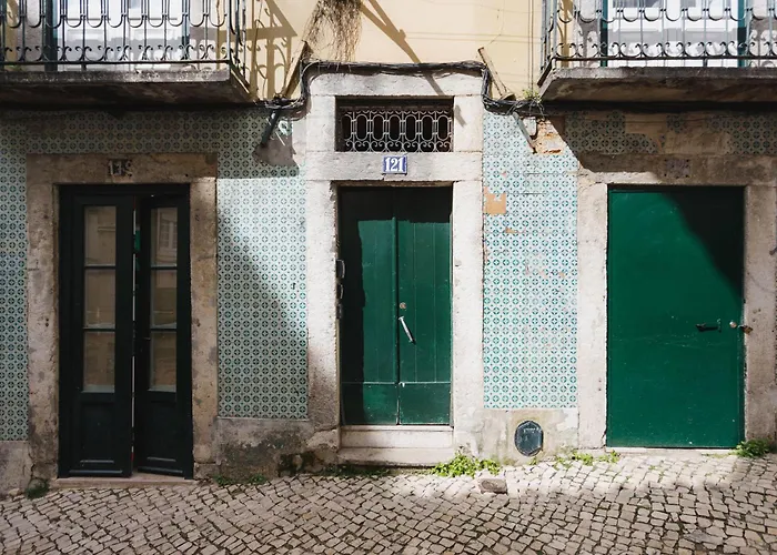 Bairro Alto Window - Cozy Spot In A Buzzing Locale * 리스본